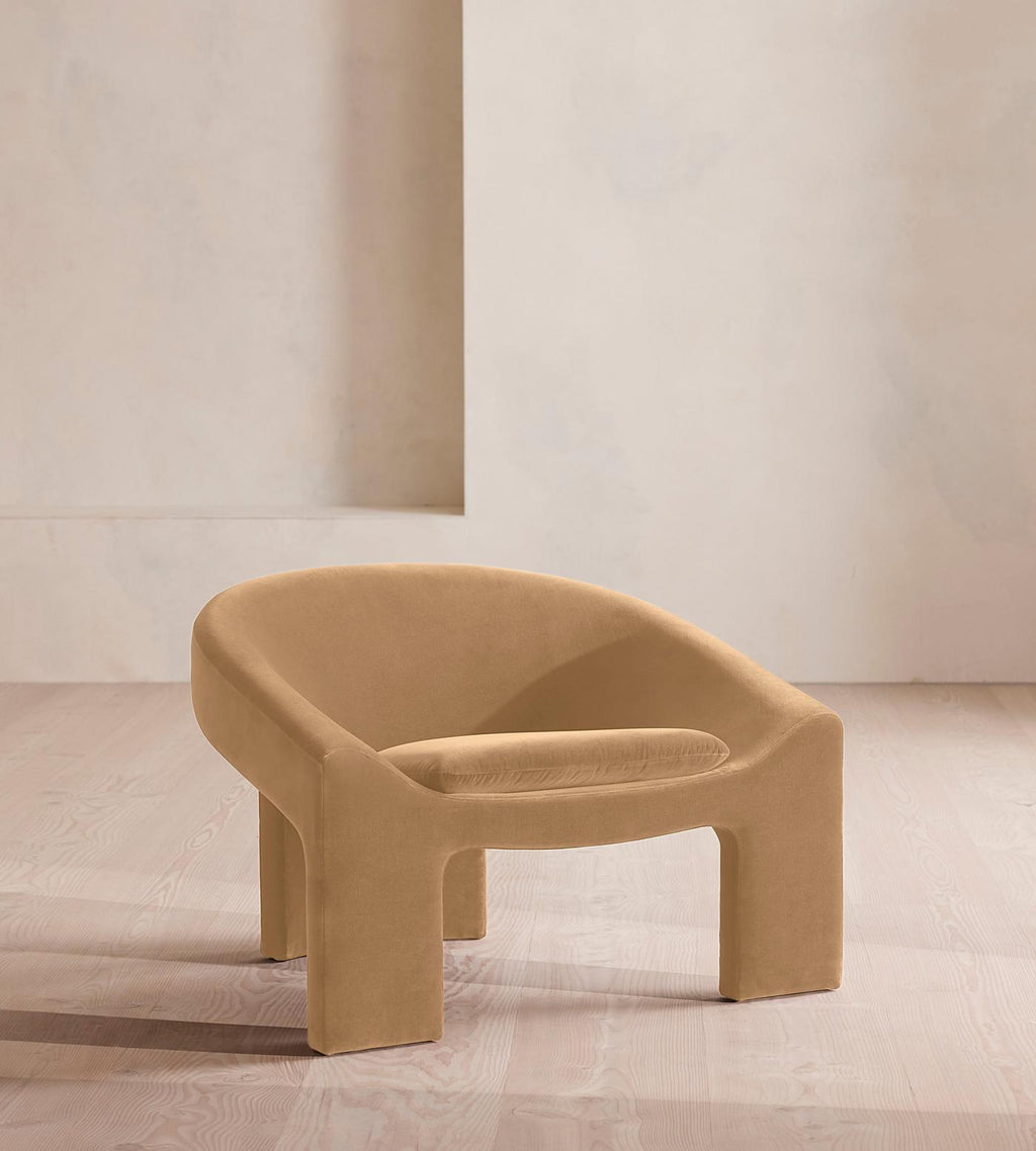Kova Lounge Chair