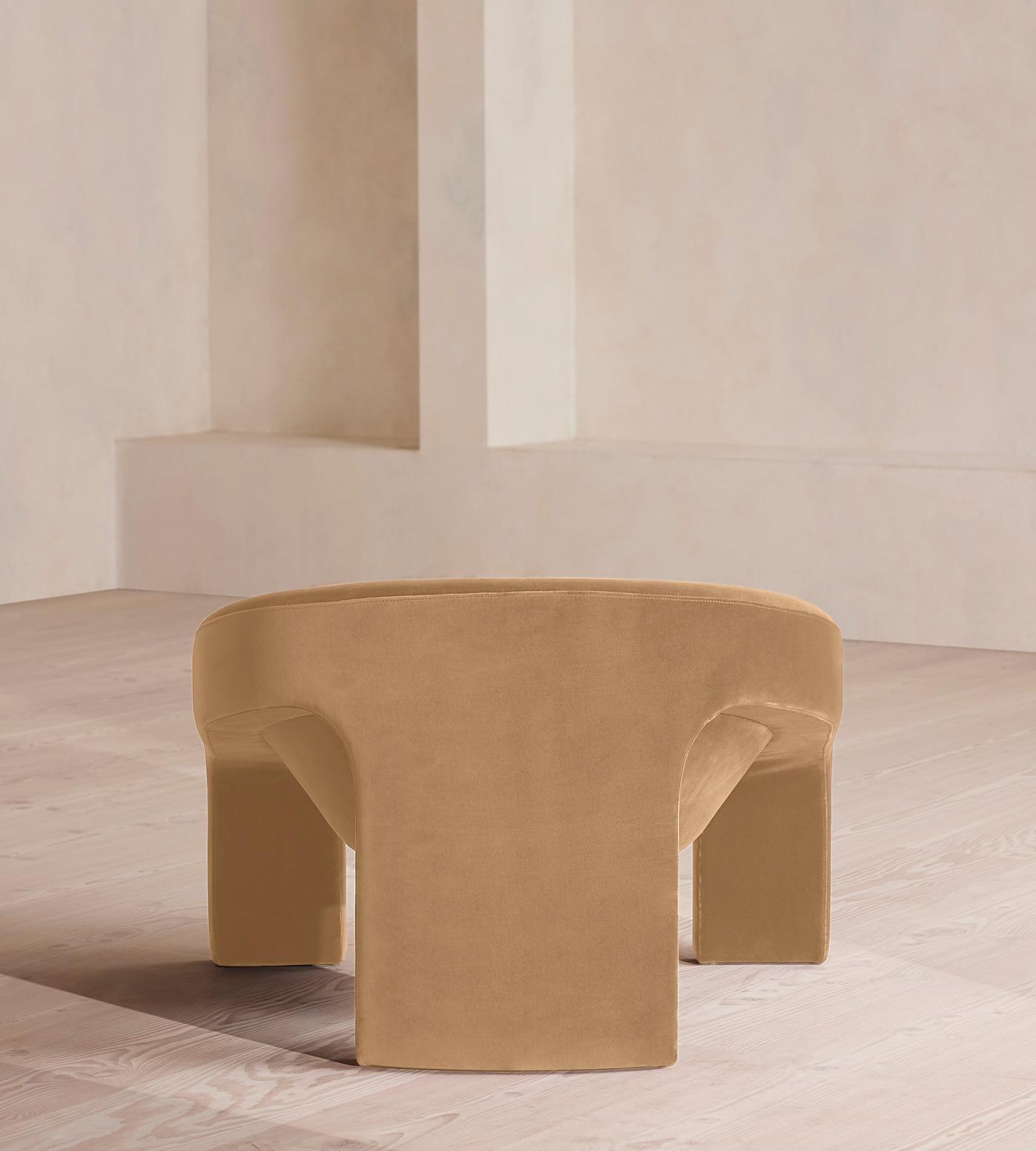 Kova Lounge Chair